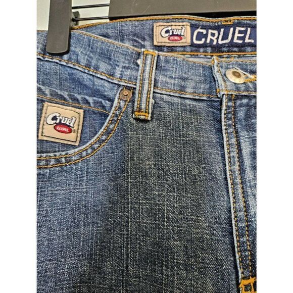 Cruel Girl mid rise bootcut jeans Size 11R. - Picture 2 of 5